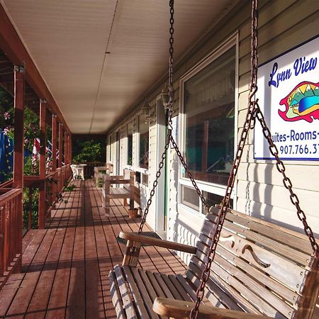 Front Room Lynnview Lodge Haines 外观 照片
